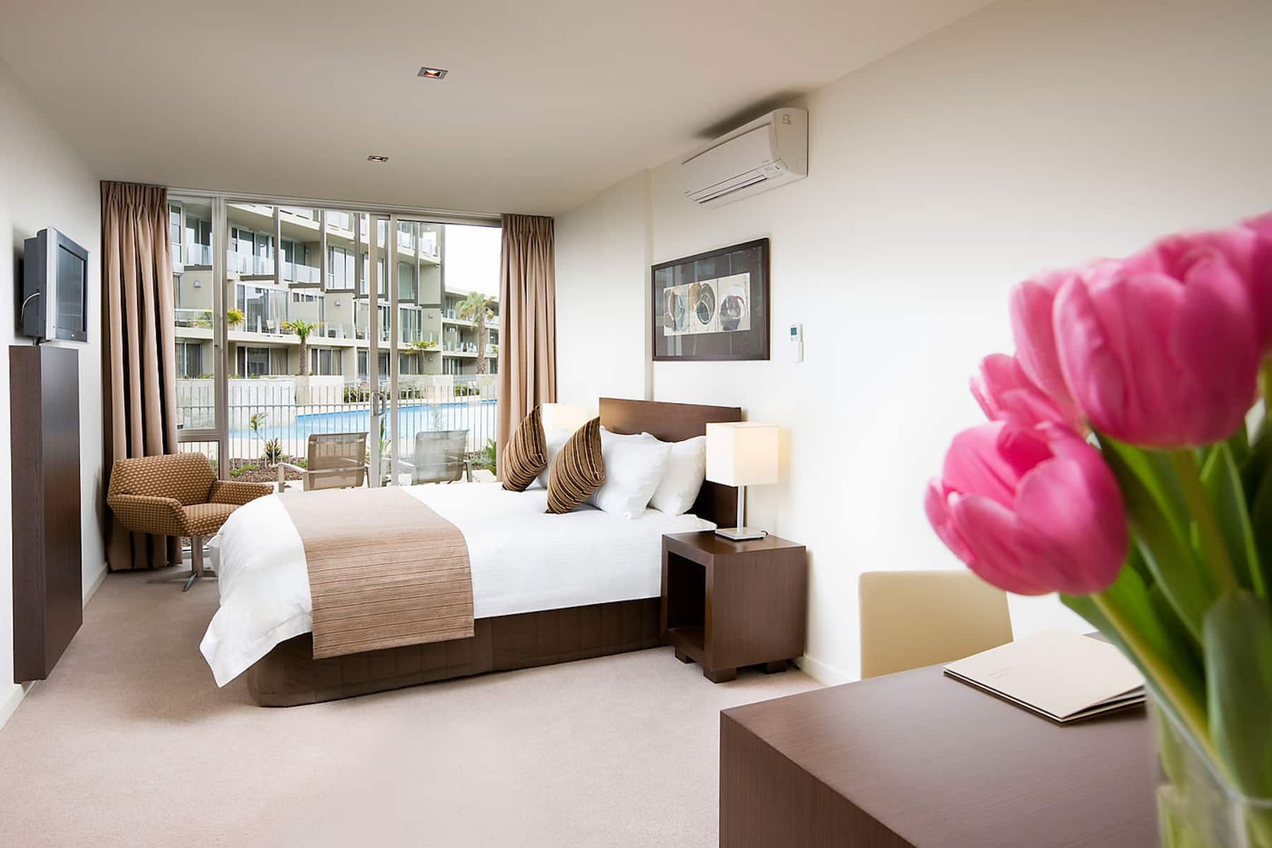 Guest room at the Wyndham Resort Torquay in Torquay, Other than US/Canada
